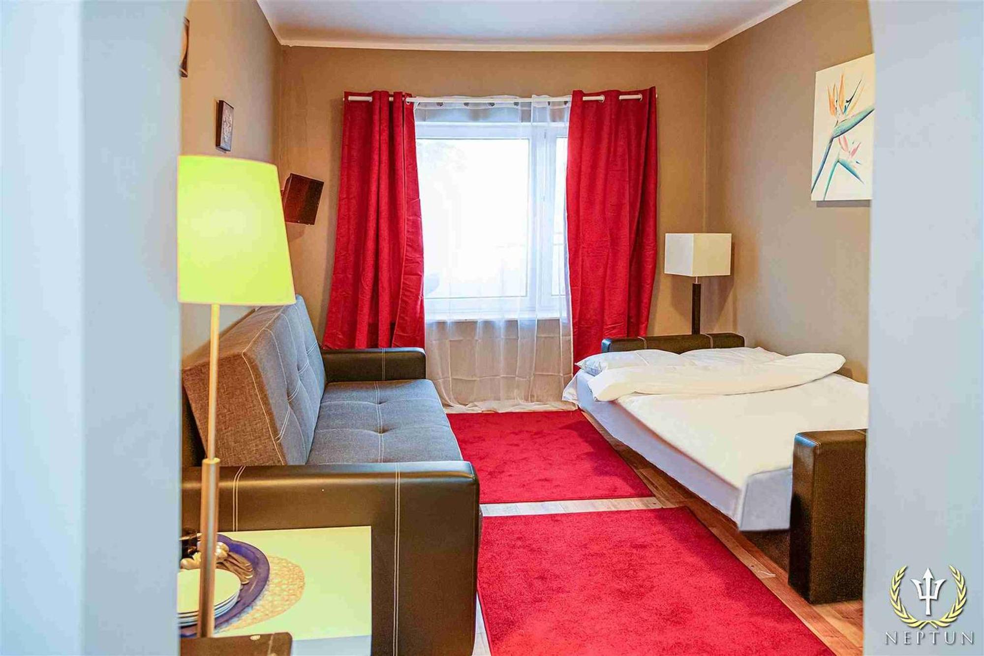 Hotel Neptun Ястшембя-Гура Экстерьер фото