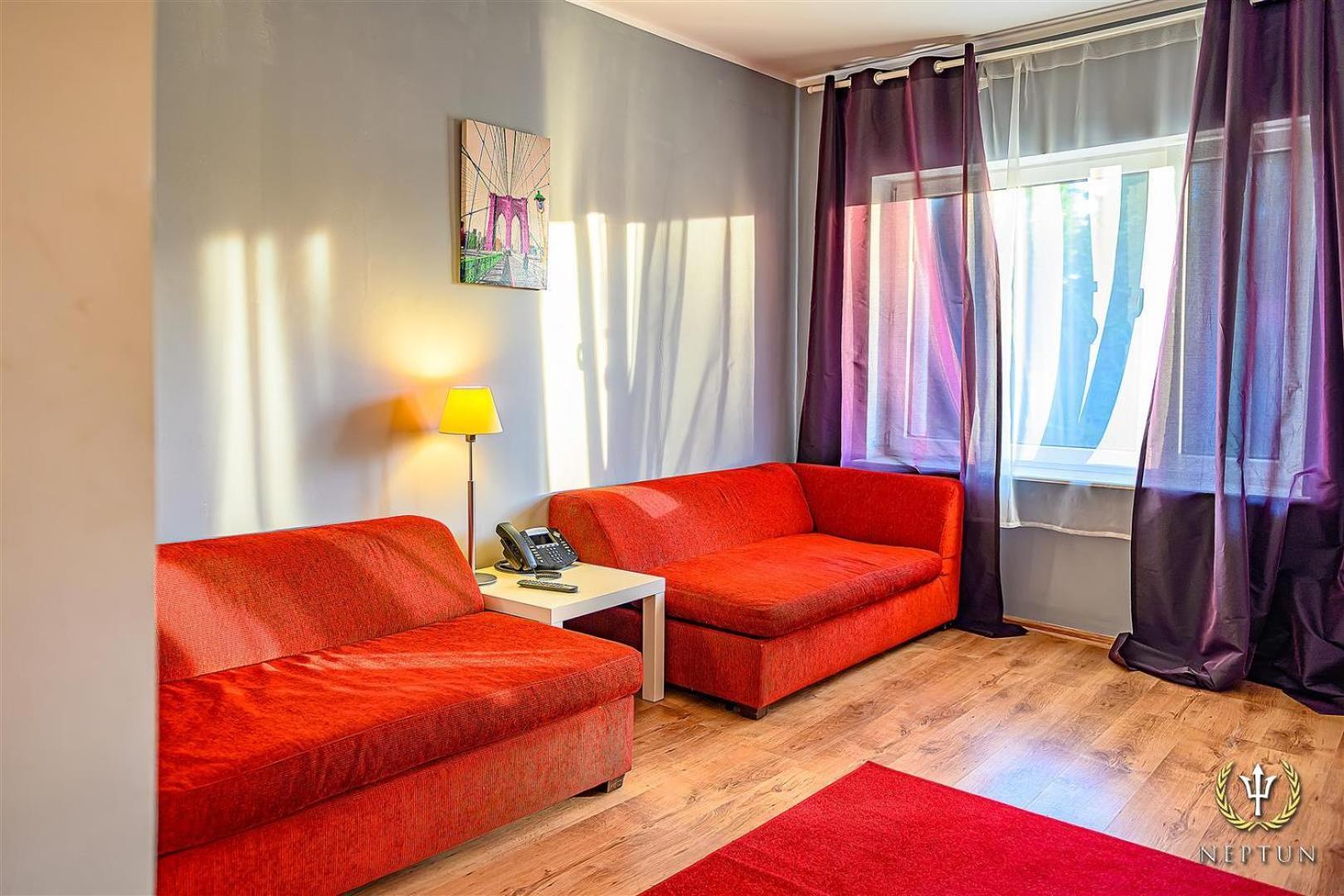 Hotel Neptun Ястшембя-Гура Экстерьер фото